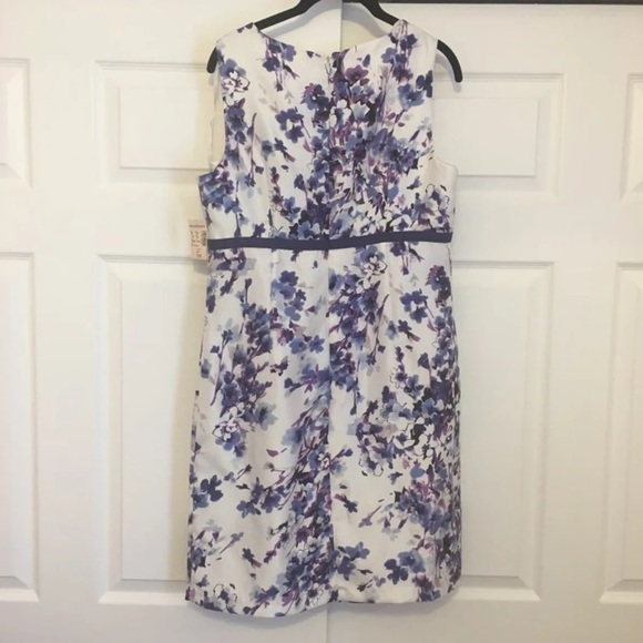 Floral Dress NWT - Picture 5 of 6